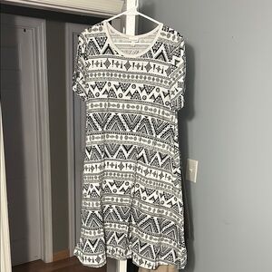 LuLaRoe Black and White Mini Sundress